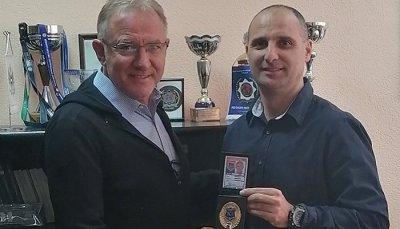 KC Jagodina – Uručena značka počasnog člana sindikata