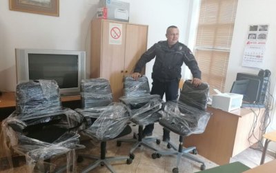 KC Beograd SG Lazarevac – Donacija kancelariskih stolica