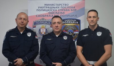 ХЕРОЈИ У ПЛАВОМ – ПОНОС НЕЗАВИСНОГ СИНДИКАТА ПОЛИЦИЈЕ